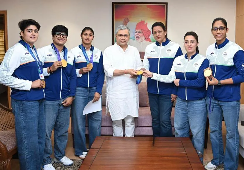 India women kabaddi team: Railway Minister Ashwini Vaishnaw with Asian Games gold medallists from the women's kabaddi squad at Rail Bhawan