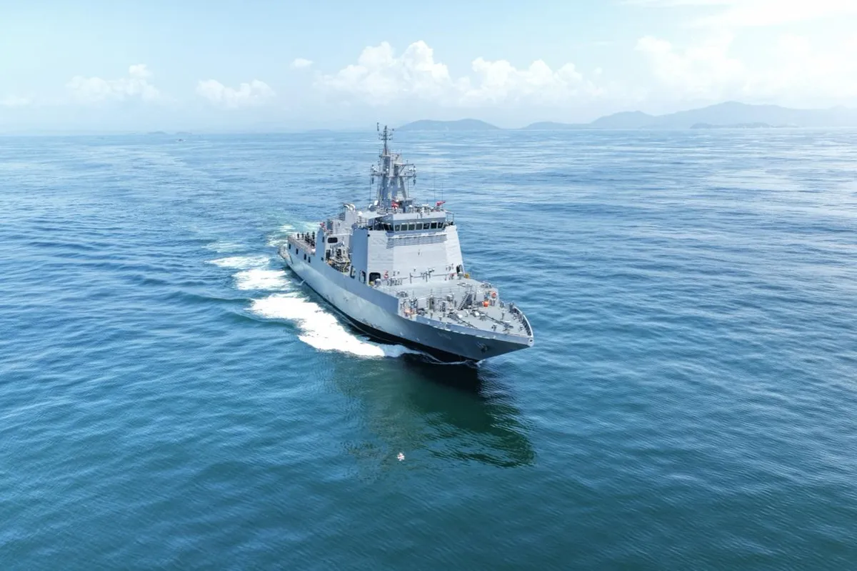 INS Samarthak: Samarthak at sea ahead of its commissioning