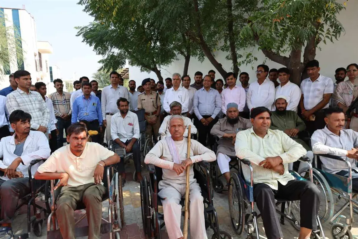 Senior citizens and persons with disabilities at the voter awareness event